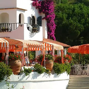 Aparthotel Cala Di Mola ****